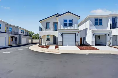 869 Connie Ln, San Jose, CA 95122 - Photo 2