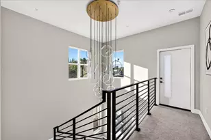 861 Connie Ln, San Jose, CA 95122 - Photo 24