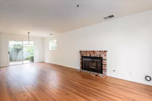 3 Bay Landing, San Mateo, CA 94401 - Photo 8