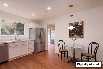 3 Bay Lndg, San Mateo, CA 94401 - Photo 6
