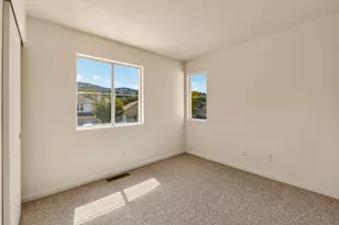 19243 Dovewood Ct, Salinas, CA 93908 - Photo 32