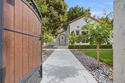 1535 Cowper St, Palo Alto, CA 94301 - Photo 2