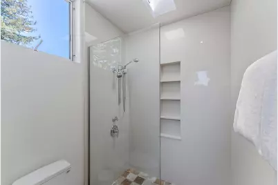705 Evergreen St, Menlo Park, CA 94025 - Photo 10