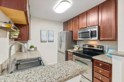 646 Teatree Ct, San Jose, CA 95128 - Photo 18