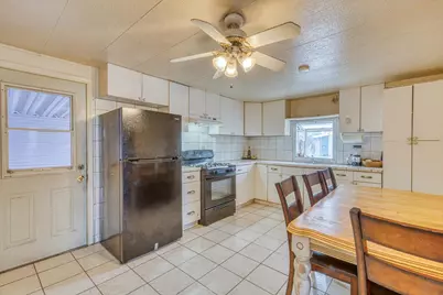 150 Sherwood 64, Salinas, CA 93901 - Photo 8