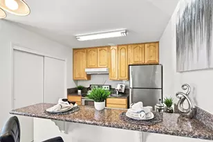 1347 Shawn Dr 1, San Jose, CA 95118 - Photo 8