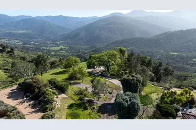 34994 Sky Ranch Rd, Carmel Valley, CA 93924 - Photo 16