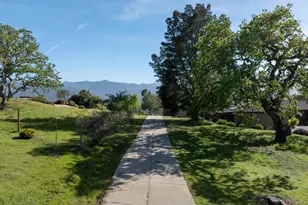 34994 Sky Ranch Rd, Carmel Valley, CA 93924 - Photo 4