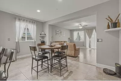 1307 Sunridge Dr, Hollister, CA 95023 - Photo 14