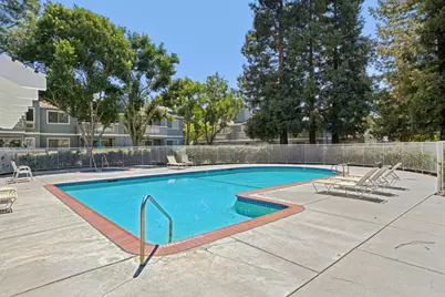 1575 Four Oaks Cir, San Jose, CA 95131 - Photo 42