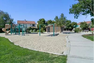 2230 Esperanca Ave, Santa Clara, CA 95054 - Photo 70