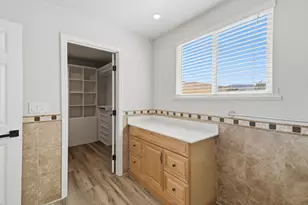 Hess Rd, Concord, CA 94521 - Photo 52
