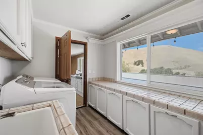 Hess Rd, Concord, CA 94521 - Photo 32