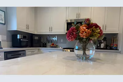 641 Savi Dr 104, Corona, CA 92878 - Photo 4