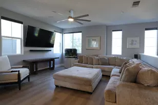 641 Savi Dr 104, Corona, CA 92878 - Photo 12