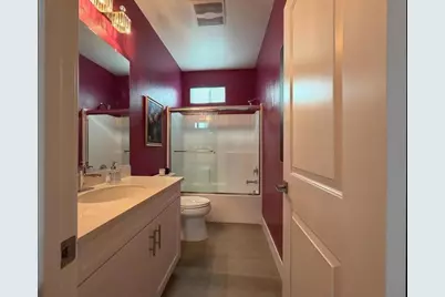 641 Savi Dr 104, Corona, CA 92878 - Photo 22