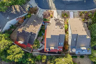 10112 Adelheid, Cupertino, CA 95014 - Photo 78