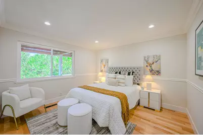 10112 Adelheid, Cupertino, CA 95014 - Photo 36