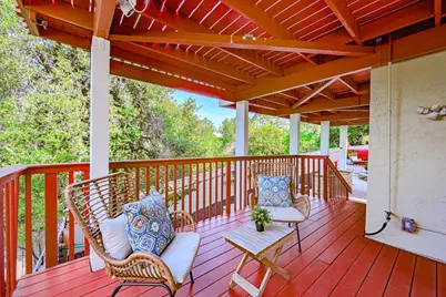 10112 Adelheid, Cupertino, CA 95014 - Photo 64