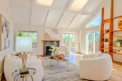 10112 Adelheid, Cupertino, CA 95014 - Photo 14