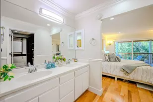 10112 Adelheid, Cupertino, CA 95014 - Photo 44