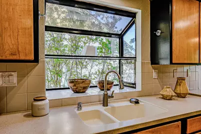 10112 Adelheid, Cupertino, CA 95014 - Photo 24