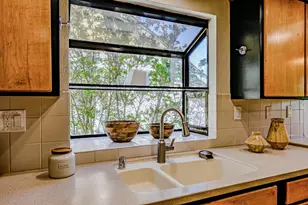 10112 Adelheid, Cupertino, CA 95014 - Photo 24