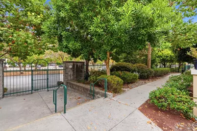 124 Everson Dr, Santa Cruz, CA 95060 - Photo 2
