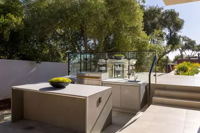 10718 Mora Dr, Los Altos Hills, CA 94024 - Photo 48