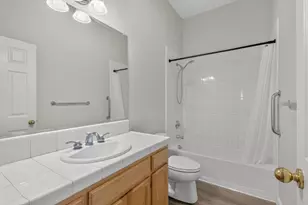 8039 Leno Dr, Windsor, CA 95492 - Photo 32