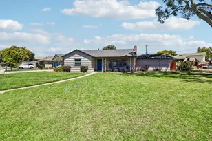 246 Loma Dr, Salinas, CA 93906 - Photo 2