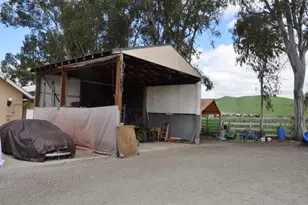 300 McMahon Rd, Hollister, CA 95023 - Photo 20