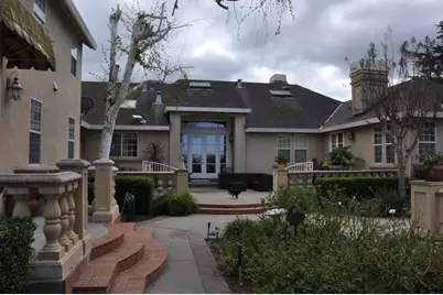 300 McMahon Rd, Hollister, CA 95023 - Photo 16