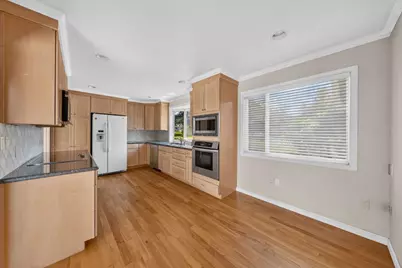416 Los Ninos Way, Los Altos, CA 94022 - Photo 24