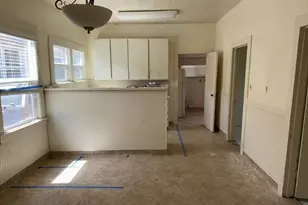 305 4th St, San Juan Bautista, CA 95045 - Photo 4