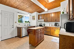 2063 Cox Rd, Aptos, CA 95003 - Photo 10