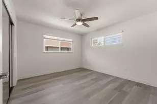 1040 W Iowa Ave, Sunnyvale, CA 94086 - Photo 12
