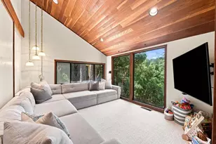 22163 Miller Ridge Rd, Los Gatos, CA 95033 - Photo 18