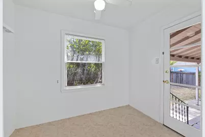 933 Larkspur Dr, Burlingame, CA 94010 - Photo 18