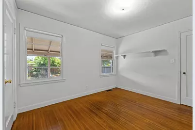 933 Larkspur Dr, Burlingame, CA 94010 - Photo 20