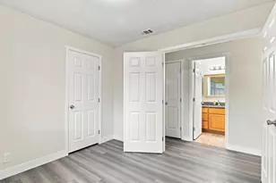 2627 Mabury Square, San Jose, CA 95133 - Photo 32
