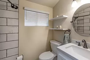 7427 Rosanna St, Gilroy, CA 95020 - Photo 16