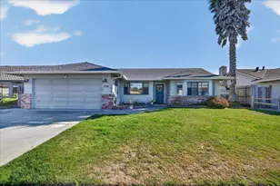 1194 Loyola Dr, Salinas, CA 93901 - Photo 2