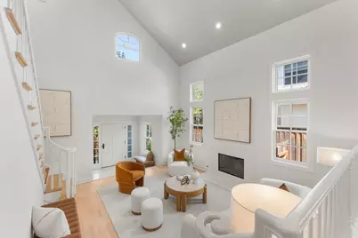 11725 Winding Way, Los Altos, CA 94024 - Photo 10