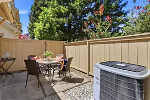 1332 Greenwich Ct, San Jose, CA 95125 - Photo 8