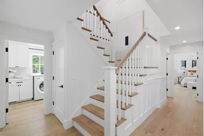 1052 Echo Dr, Los Altos, CA 94024 - Photo 32