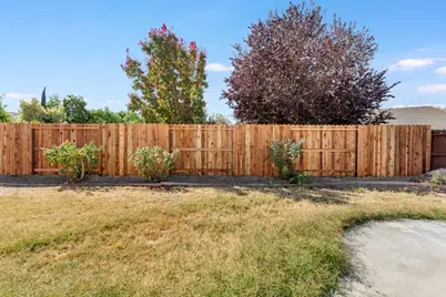 1542 Venice Cir, Stockton, CA 95206 - Photo 36