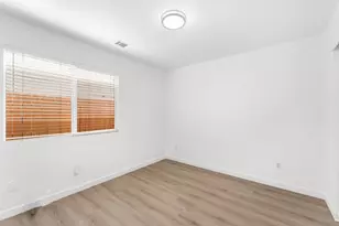 1542 Venice Cir, Stockton, CA 95206 - Photo 30