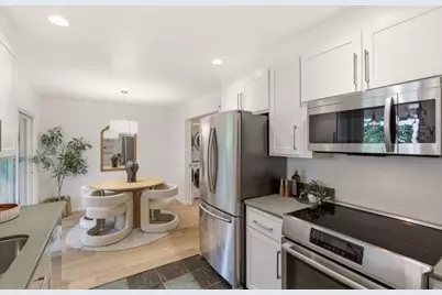 25 Willow Rd 47, Menlo Park, CA 94025 - Photo 12