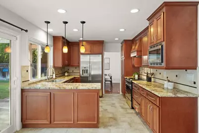 6519 Skyfarm Dr, San Jose, CA 95120 - Photo 16